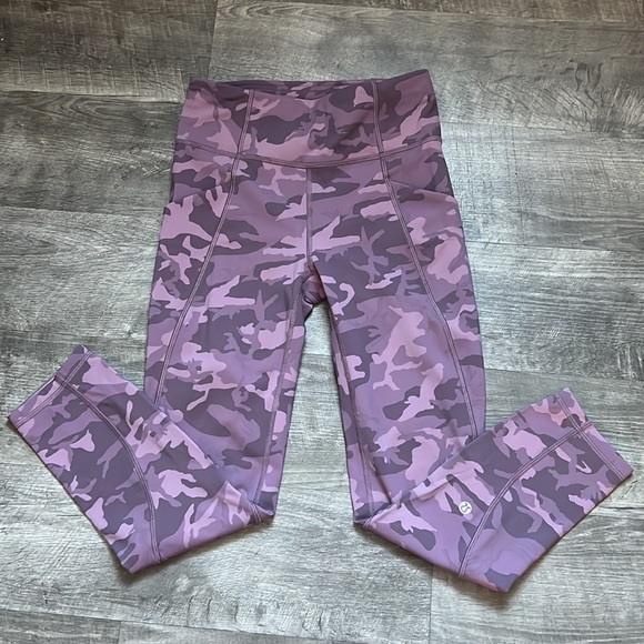 #102. Lululemon Time To Sweat Crop 23" - Picture 5 of 14